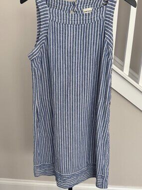 Large Blue and White Sheath Dress with Side Buttons and Keyhole Back